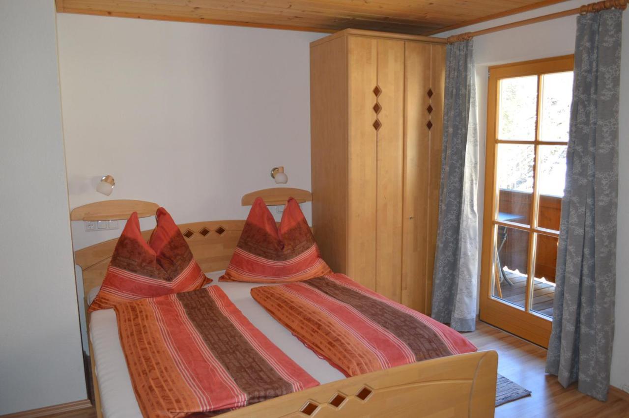 Ferienwohnungen Niederarnigerhof Familie Bauernfeind Kals-am Großglockner Exterior foto