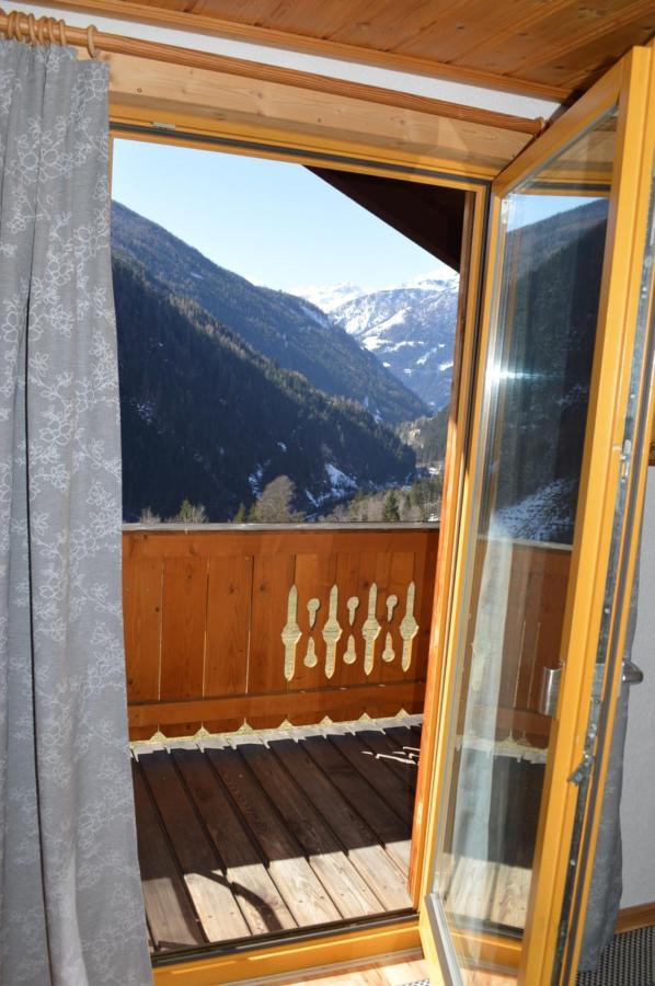 Ferienwohnungen Niederarnigerhof Familie Bauernfeind Kals-am Großglockner Exterior foto