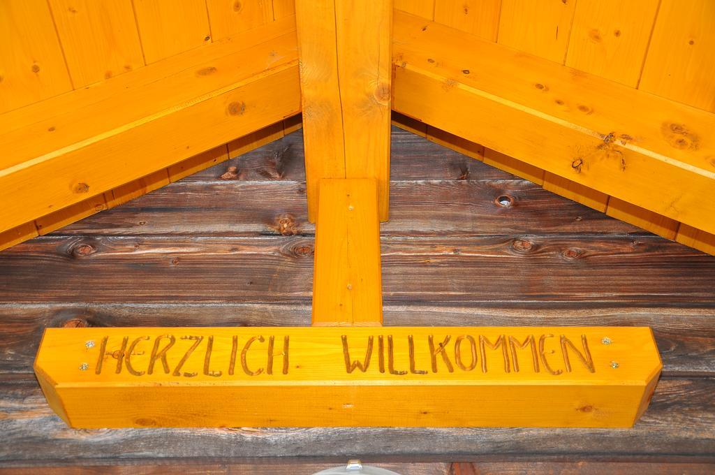 Ferienwohnungen Niederarnigerhof Familie Bauernfeind Kals-am Großglockner Exterior foto
